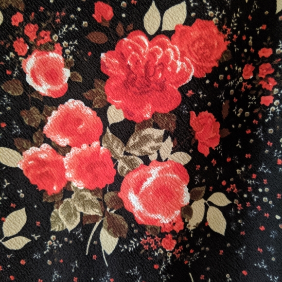 Floral print skirt - Picture 2 of 7
